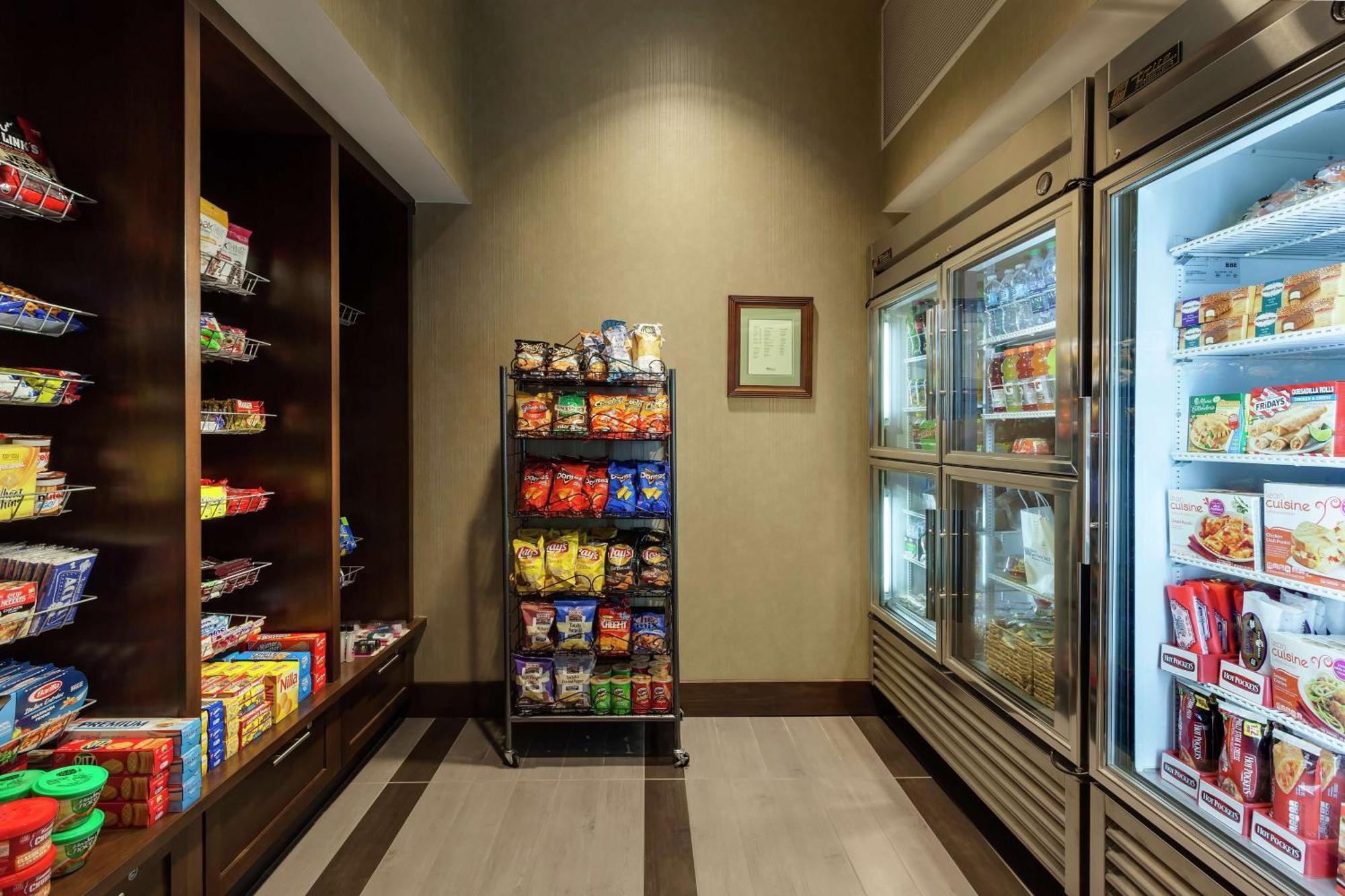Hilton Garden Inn Toronto/Brampton West, Ontario, Canada Eksteriør bilde